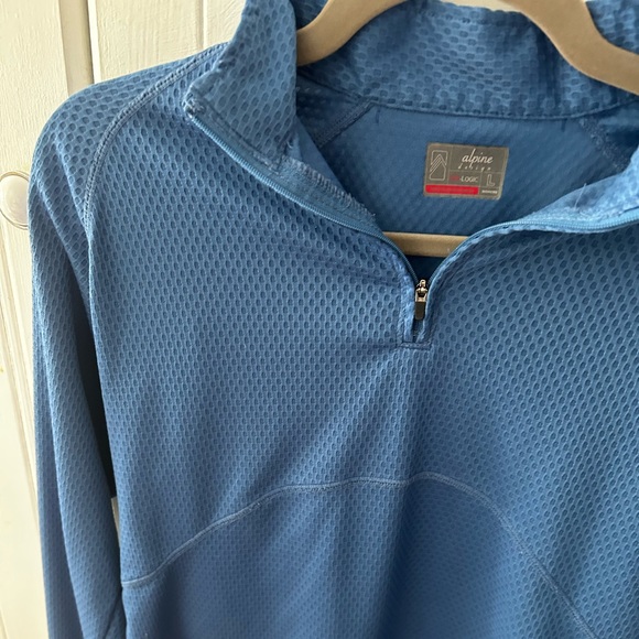 NWOT ALPINE DESIGN Blue Quarter-Zip Pullover w/Long Sleeves Waffle Knit Material - Picture 8 of 14